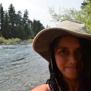 Meet your Posher, Izabela